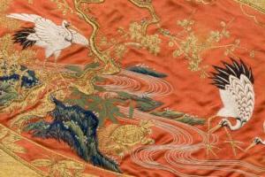 Japanese silk textiles take center stage in a free exhibition at the Saint Louis Art Museum in 2024.
